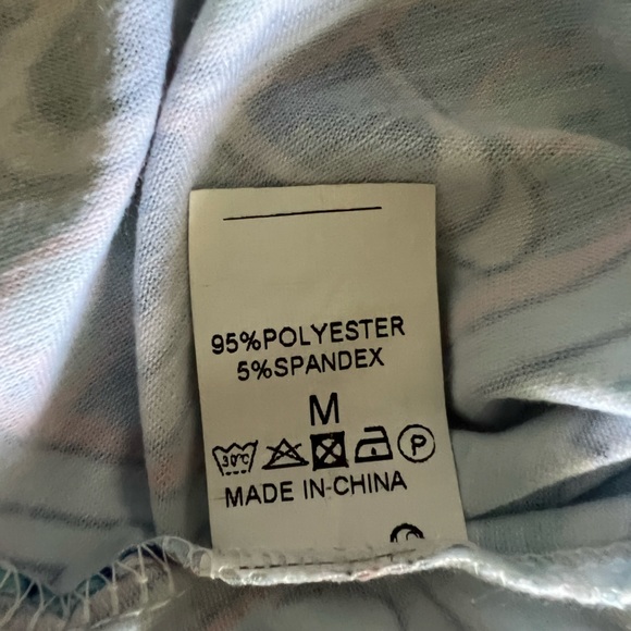 AlvaQ Women Summer Sexy V Neck Cold Shoulder Floral Top Size medium - Picture 5 of 7